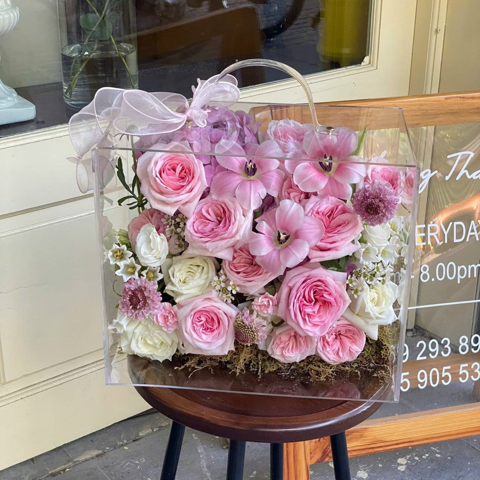 Celeste Floral Tote — góc khác